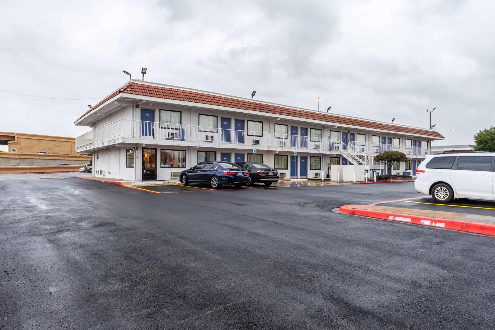 Motel 6-North Richland Hills, Tx מראה חיצוני תמונה