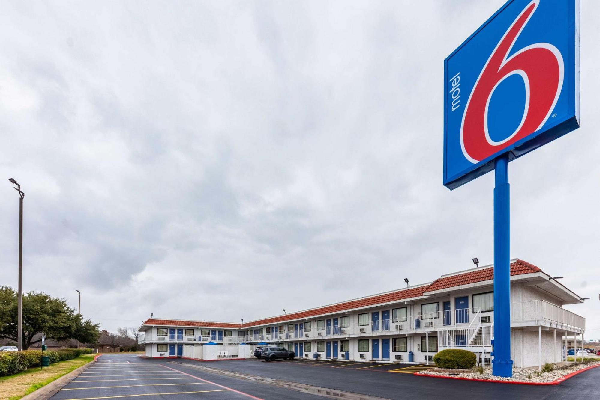 Motel 6-North Richland Hills, Tx מראה חיצוני תמונה