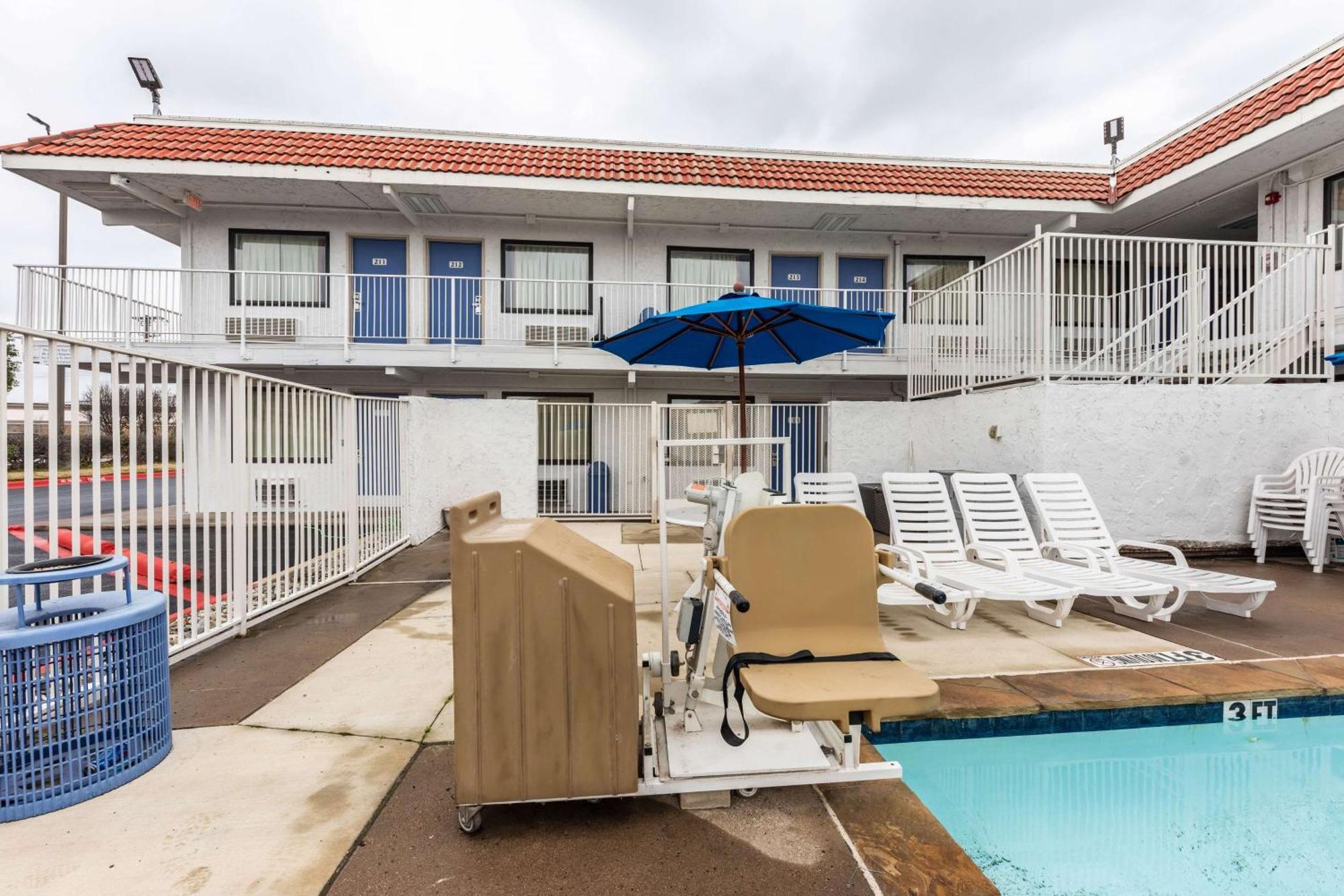 Motel 6-North Richland Hills, Tx מראה חיצוני תמונה