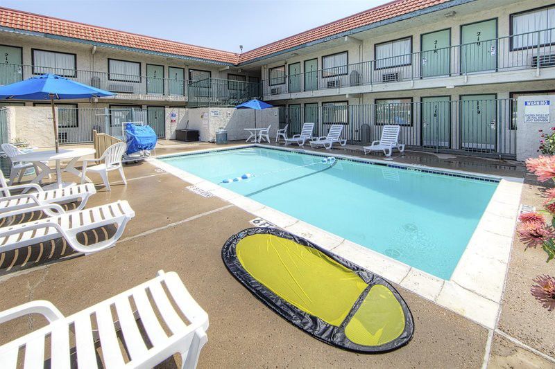 Motel 6-North Richland Hills, Tx מראה חיצוני תמונה