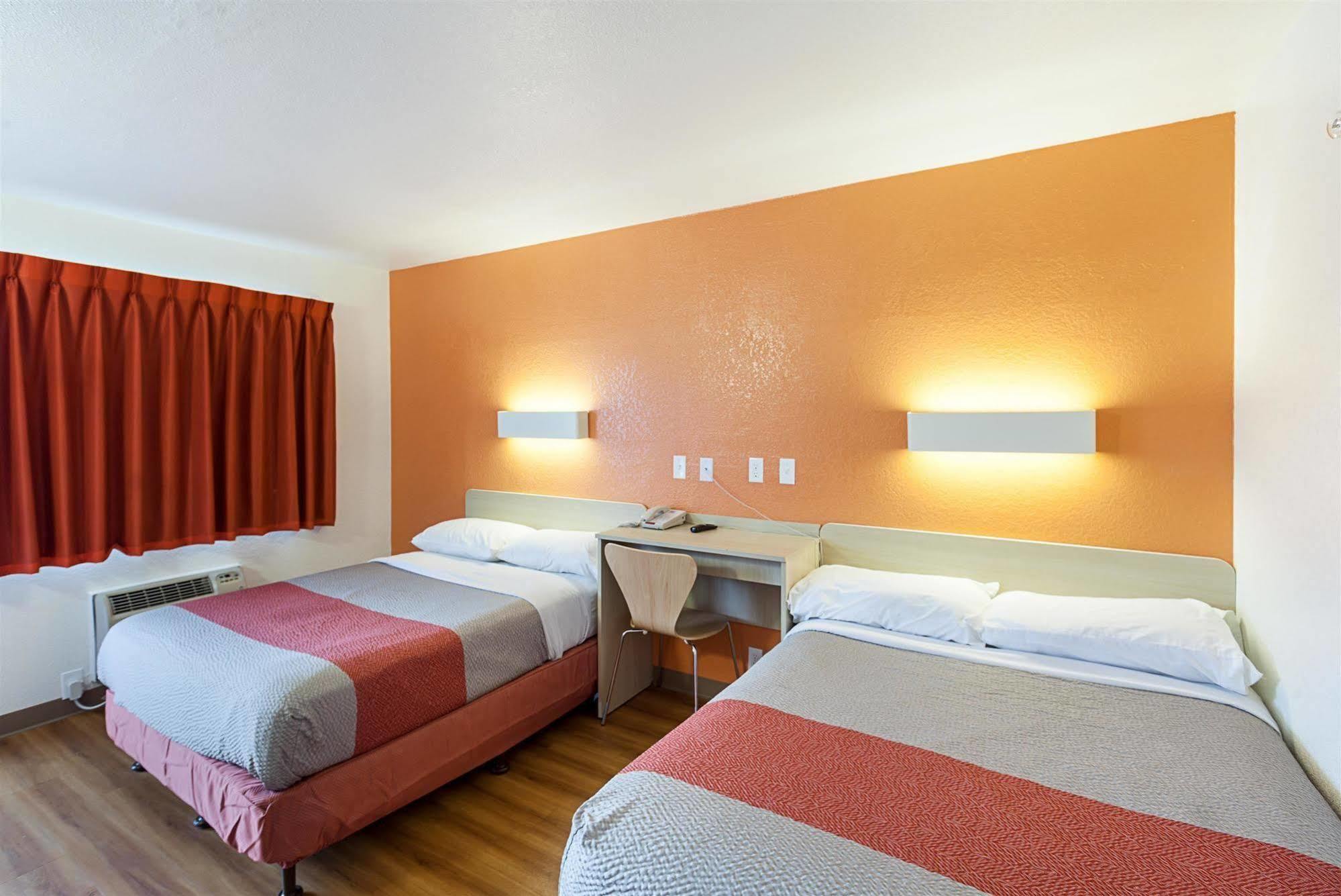 Motel 6-North Richland Hills, Tx מראה חיצוני תמונה