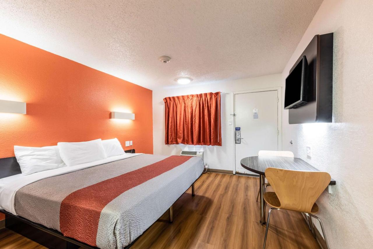 Motel 6-North Richland Hills, Tx מראה חיצוני תמונה